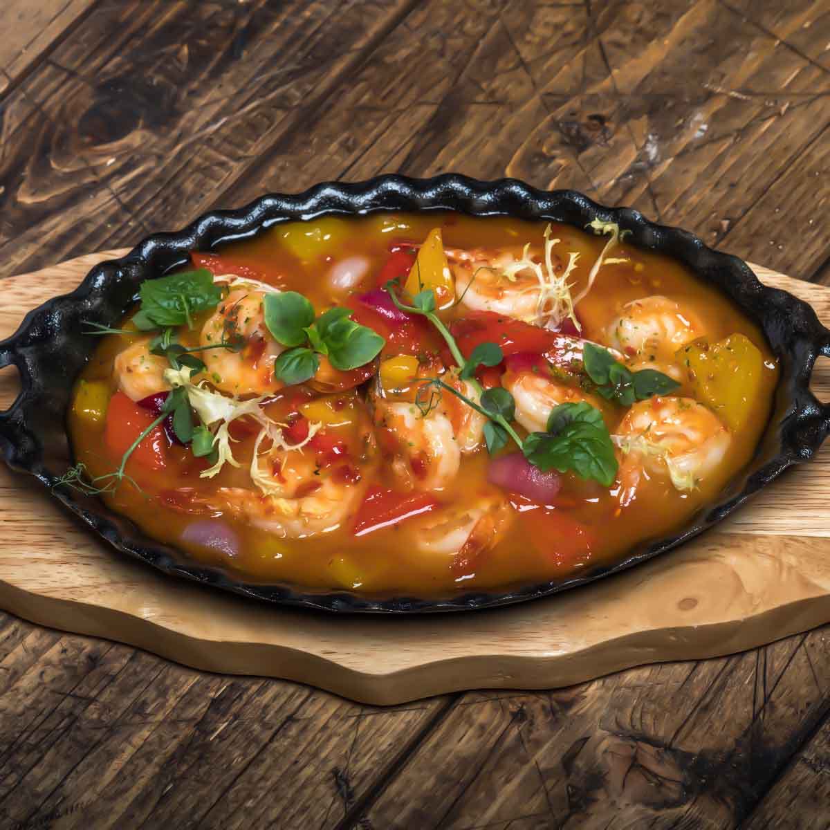 Креветки с овощами