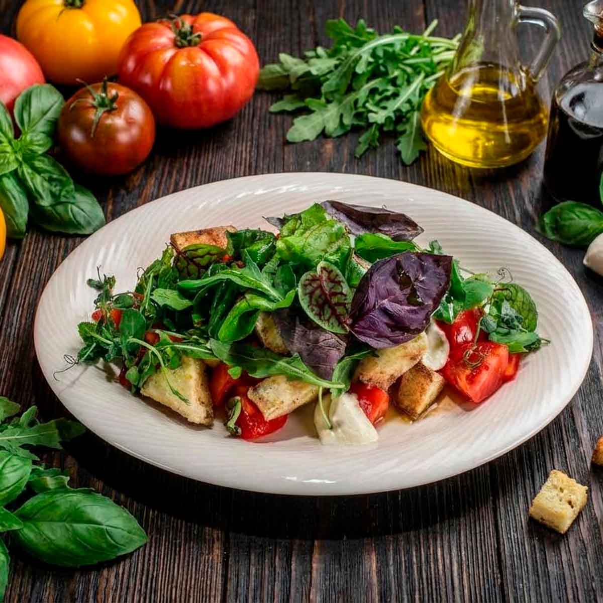 Салат с баклажанами и сыром